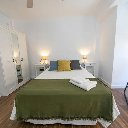 Apartamentosdnord 公寓 雷乌斯